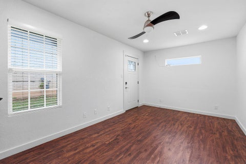 Tiny photo for 805 Nile ST, Austin, TX 78702 (MLS # 5453654)