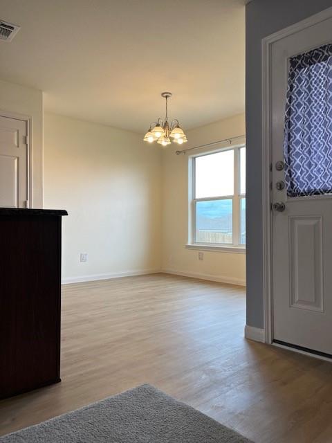 505 Sapphire LN
