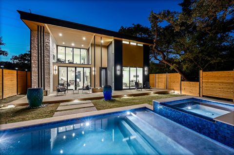 2423 S 5th ST Austin TX 78704