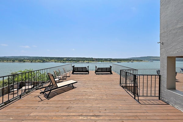 1601 JUDY LYNN DR APT 110, SPICEWOOD, TX 78669 - Image fe9049d3a5aa7ae8c8df5ec0cd382e96/976116957