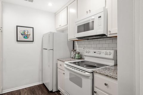 Tiny photo for 8210 Bent Tree RD #118, Austin, TX 78759 (MLS # 8194187)