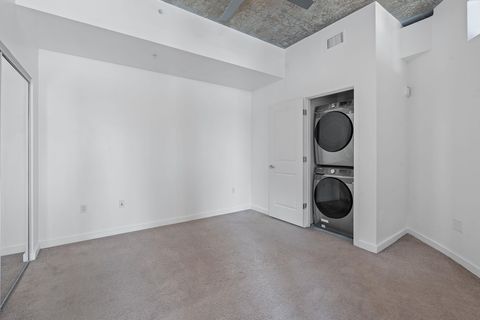 Tiny photo for 360 Nueces ST #2401, Austin, TX 78701 (MLS # 1589800)