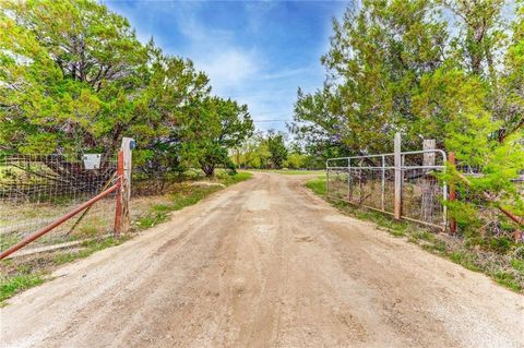 301 County Road 278 Liberty Hill TX 78642