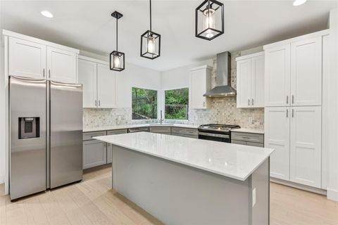 Photo of 3607 Grant Unit #A ST, Austin, TX 78721 (MLS # 6972672)
