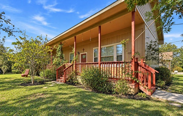 801 1ST ST, KYLE, TX 78640 - Image fe9b09cf21404d00611efbb7b57c94a1/1050550945