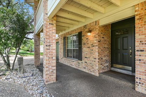 Tiny photo for 2007 Plumbrook DR, Austin, TX 78746 (MLS # 9359800)