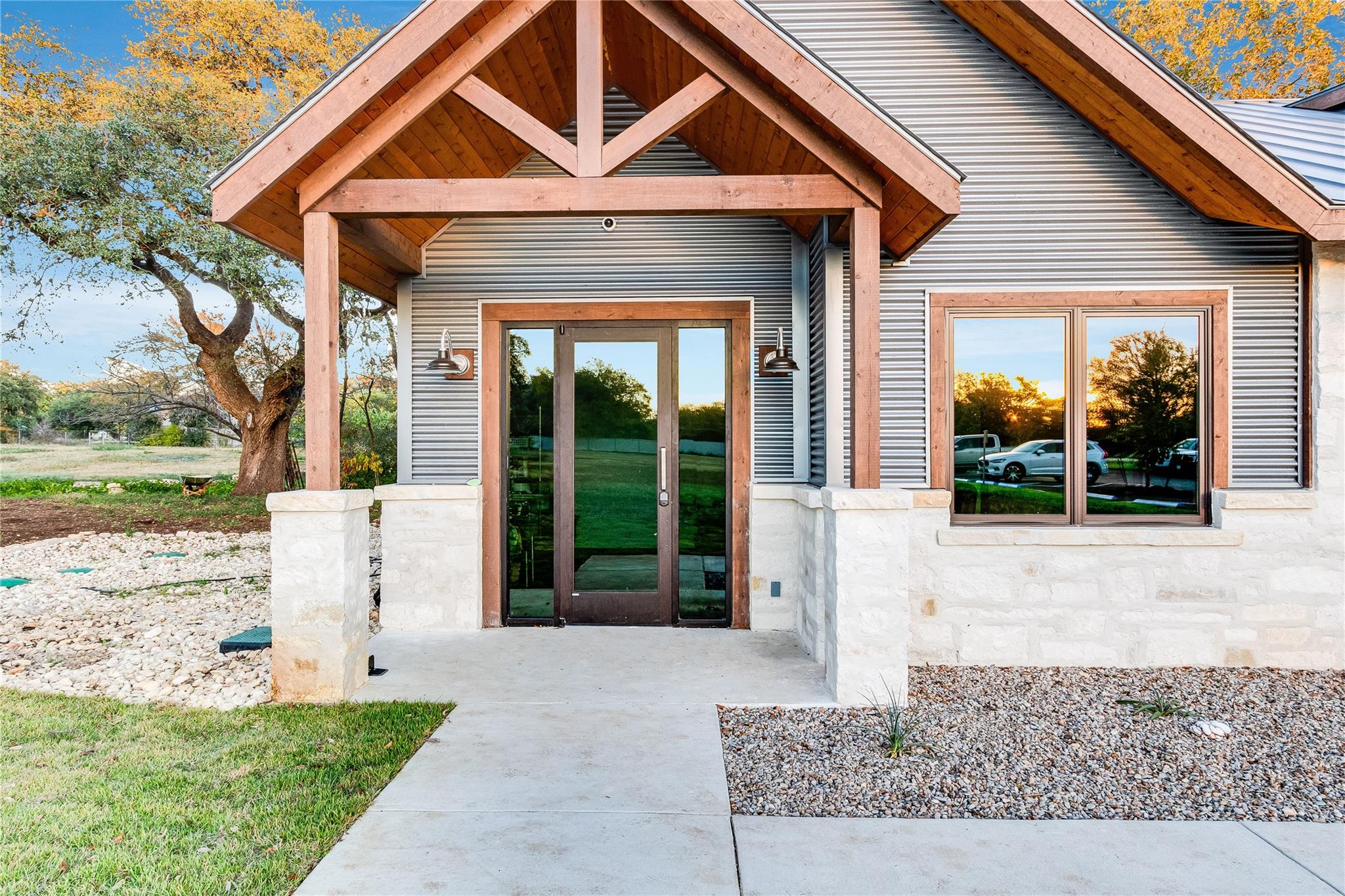 209 Creek RD