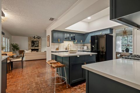 Tiny photo for 3908 Knollwood DR, Austin, TX 78731 (MLS # 2486692)