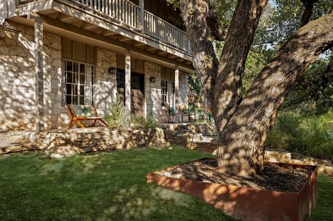 Photo of 3908 Knollwood DR, Austin, TX 78731 (MLS # 2486692)