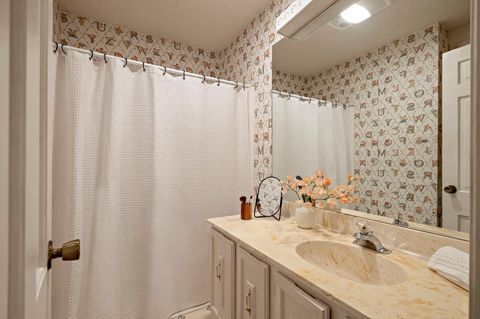 Tiny photo for 3908 Knollwood DR, Austin, TX 78731 (MLS # 2486692)