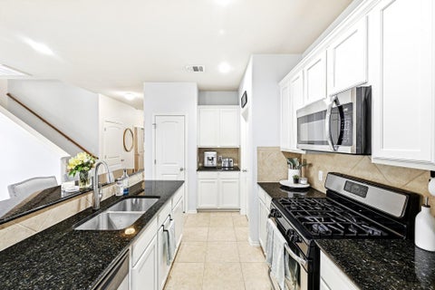Tiny photo for 9705 Sydney Marilyn LN, Austin, TX 78748 (MLS # 8571897)