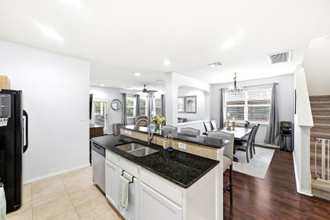 Tiny photo for 9705 Sydney Marilyn LN, Austin, TX 78748 (MLS # 8571897)
