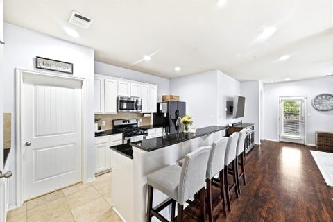 Tiny photo for 9705 Sydney Marilyn LN, Austin, TX 78748 (MLS # 8571897)