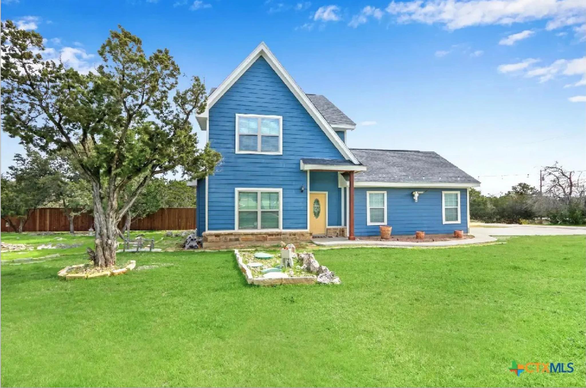 1009 EAGLE FLIGHT DR DR