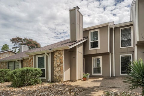 Photo of 1706 Timberwood DR, Austin, TX 78741 (MLS # 6623651)