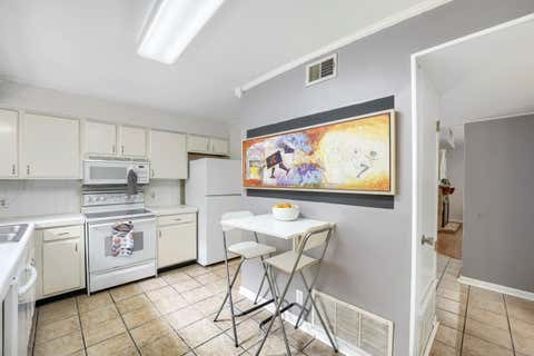 Tiny photo for 1706 Timberwood DR, Austin, TX 78741 (MLS # 6623651)