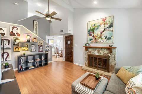 Photo of 1706 Timberwood DR, Austin, TX 78741 (MLS # 6623651)