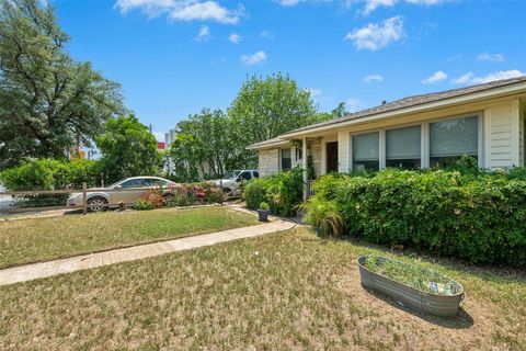 Tiny photo for 4308 Red River ST, Austin, TX 78751 (MLS # 9995000)