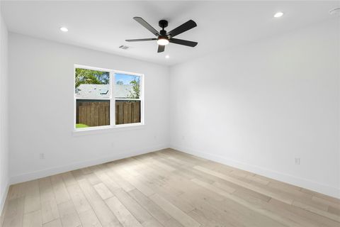 Tiny photo for 1500 Sylvan Glade RD #1B, Austin, TX 78745 (MLS # 5800035)