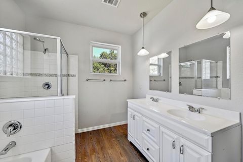 Tiny photo for 10613 Turkey Bend DR, Jonestown, TX 78645 (MLS # 1794704)