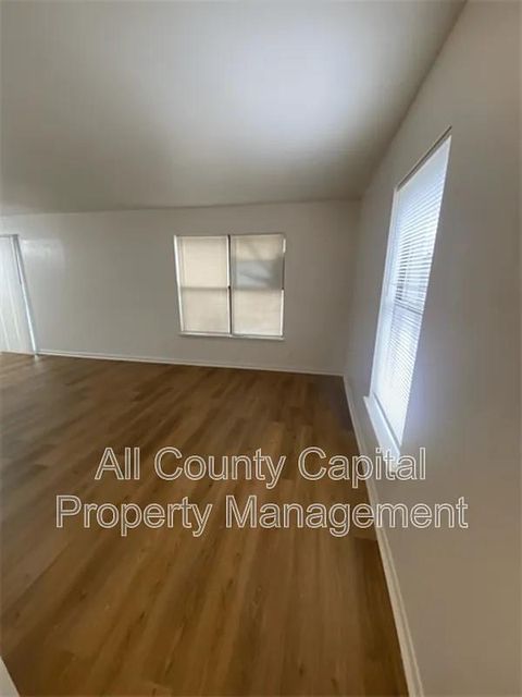 Photo of 829 Ken ST #B, Austin, TX 78758 (MLS # 7263511)