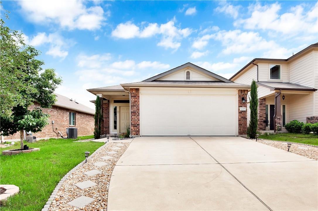 12215 Timber Arch LN