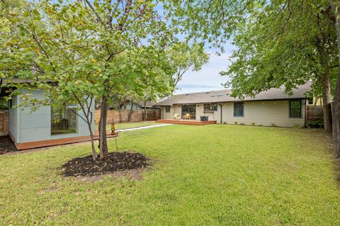 Tiny photo for 1601 Ashberry DR, Austin, TX 78723 (MLS # 8126631)