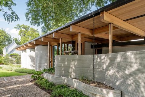 Tiny photo for 1700 Riverview ST, Austin, TX 78702 (MLS # 9701895)