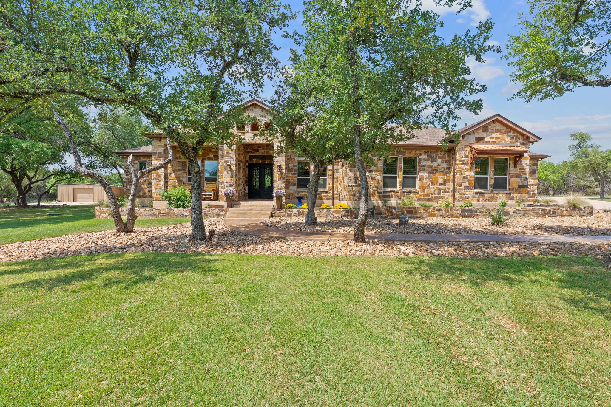 908 Jennings Branch RD