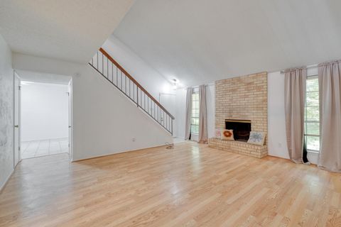 Tiny photo for 7400 Ophelia DR, Austin, TX 78752 (MLS # 5903831)