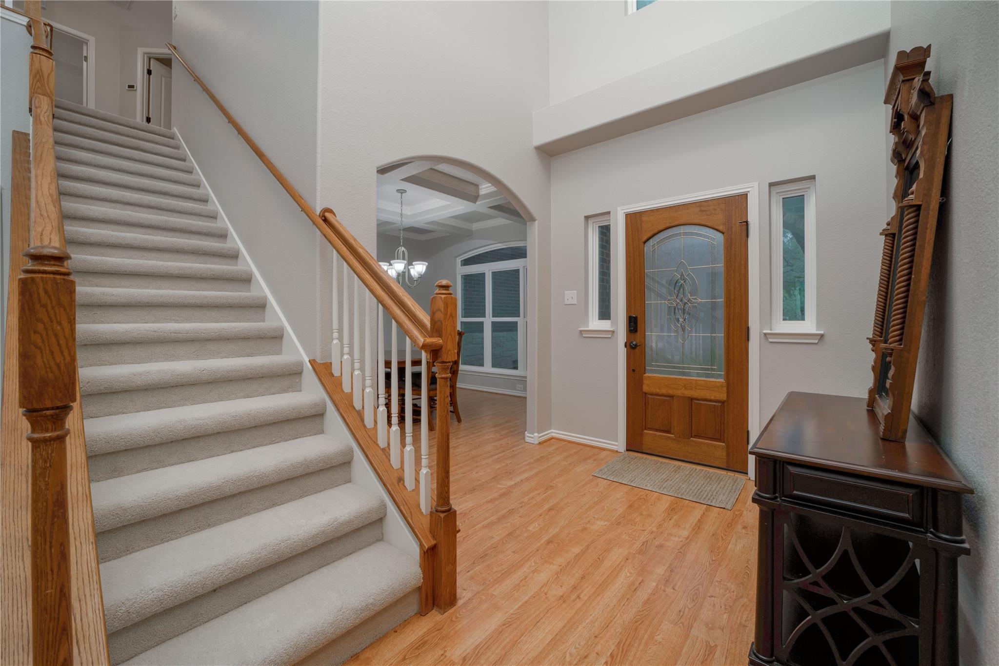 103 Sierra Ridge DR