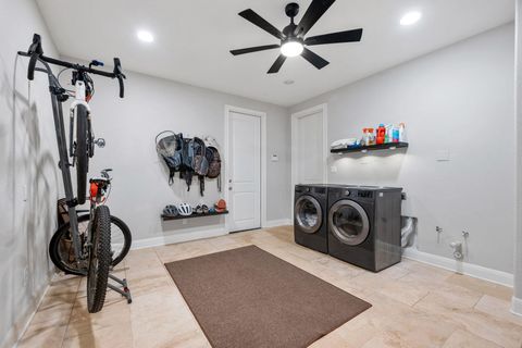 Tiny photo for 12013 Palisades PKWY, Austin, TX 78732 (MLS # 4711032)