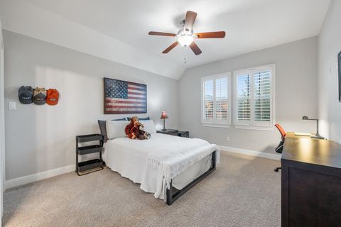 Tiny photo for 12013 Palisades PKWY, Austin, TX 78732 (MLS # 4711032)