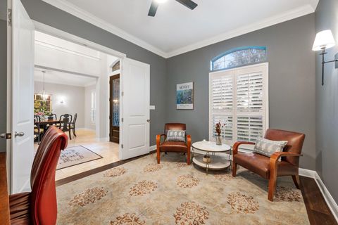 Tiny photo for 12013 Palisades PKWY, Austin, TX 78732 (MLS # 4711032)