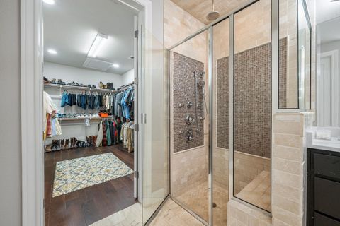 Tiny photo for 12013 Palisades PKWY, Austin, TX 78732 (MLS # 4711032)