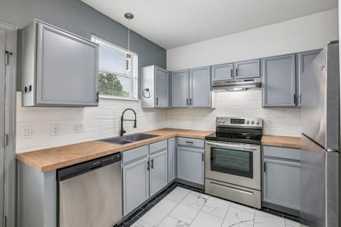 Tiny photo for 18736 Imperial Eagle LN, Elgin, TX 78621 (MLS # 6225977)