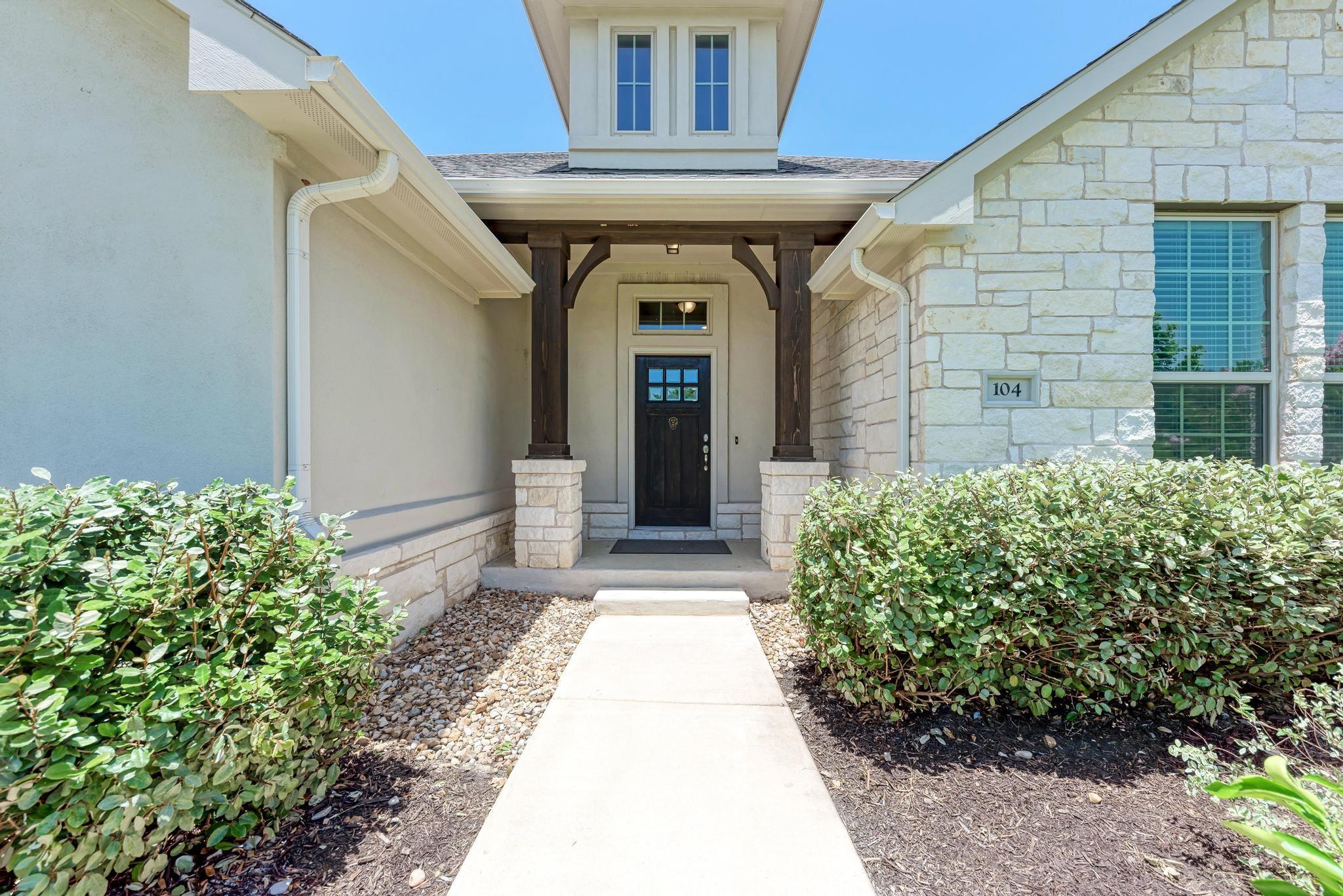 104 Black Talon LN