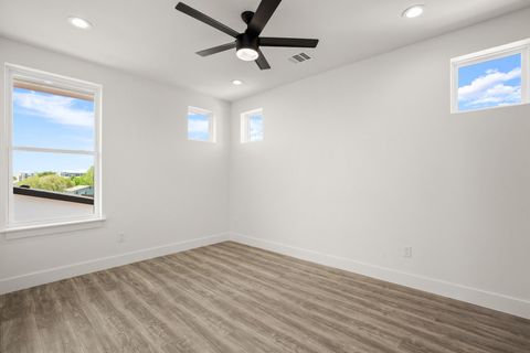 Tiny photo for 1606 Harvey ST #1, Austin, TX 78702 (MLS # 5365512)