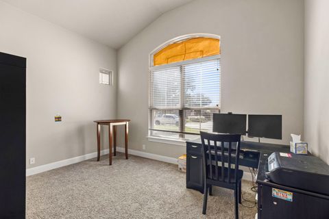 Tiny photo for 22409 Rock Wren RD, Spicewood, TX 78669 (MLS # 7676210)