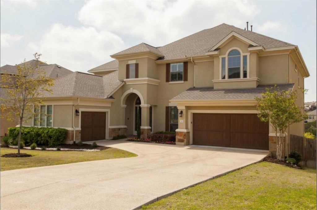 Photo of 300 Summer Alcove WAY, Austin, TX 78732 (MLS # 7481850)