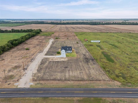 Photo of 4815 West Farm To Market 485, Buckholts, TX 76518 (MLS # 6996265)
