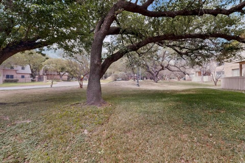Tiny photo for 8210 Bent Tree RD #104, Austin, TX 78759 (MLS # 9552352)