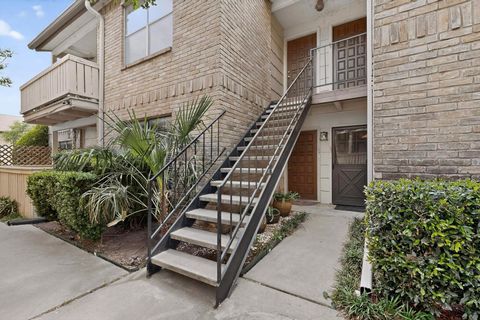 Photo of 8210 Bent Tree RD #104, Austin, TX 78759 (MLS # 9552352)