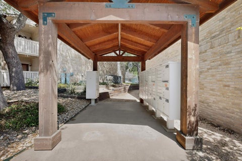 Tiny photo for 8210 Bent Tree RD #104, Austin, TX 78759 (MLS # 9552352)