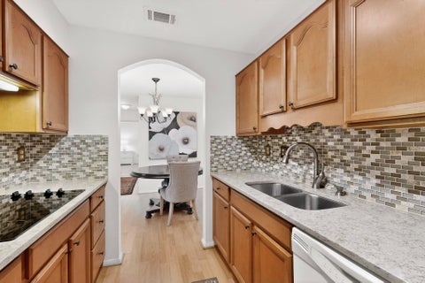 Tiny photo for 8210 Bent Tree RD #104, Austin, TX 78759 (MLS # 9552352)