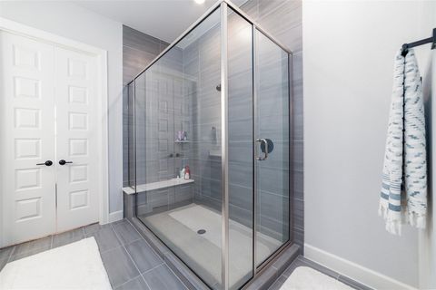 Tiny photo for 6816 Empresa DR, Austin, TX 78738 (MLS # 2576092)