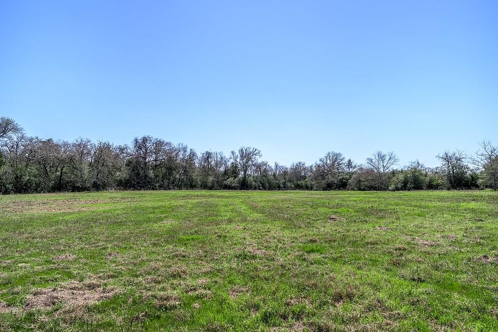 311 Lot 5) Fender WAY