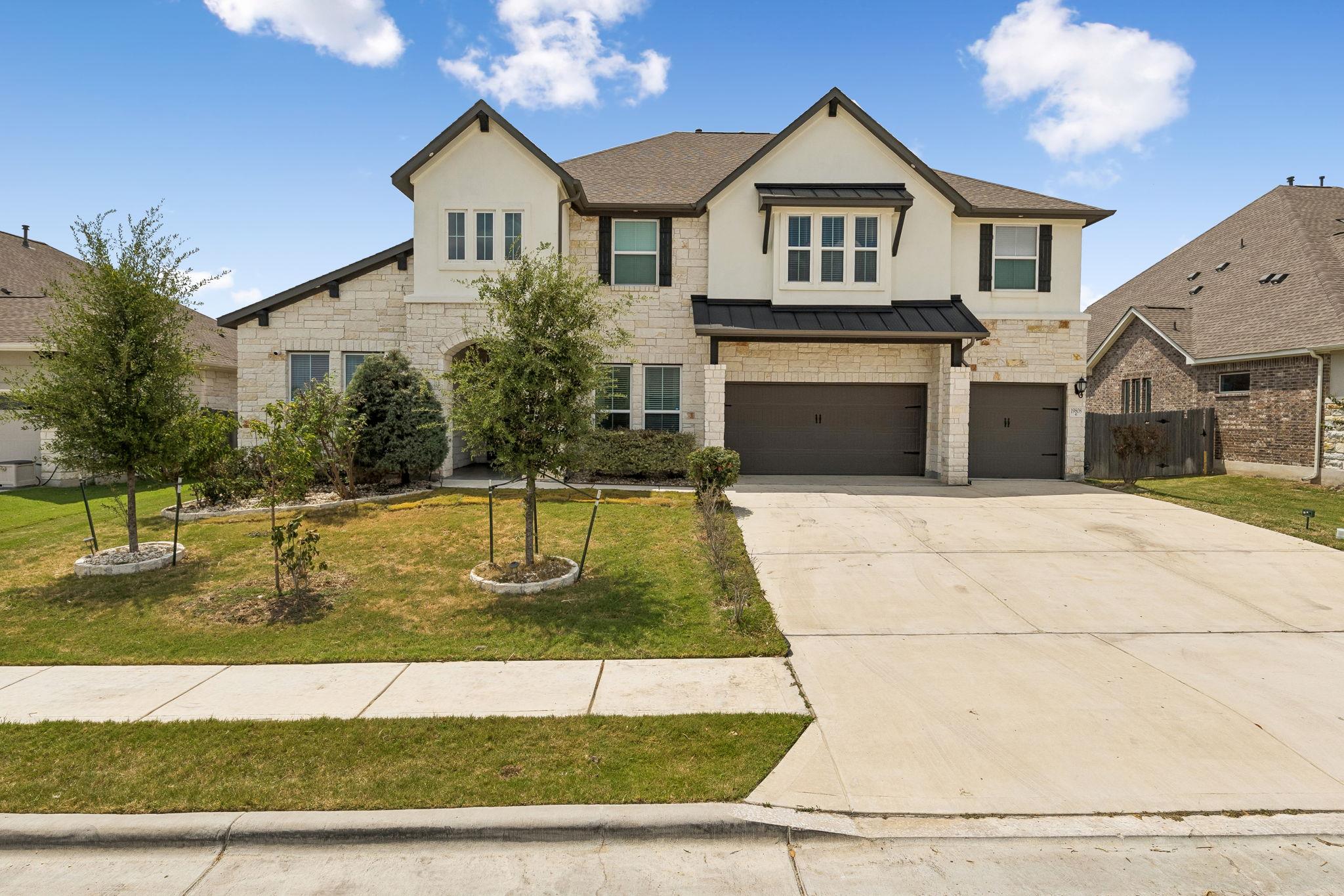 19808 Denison DR
