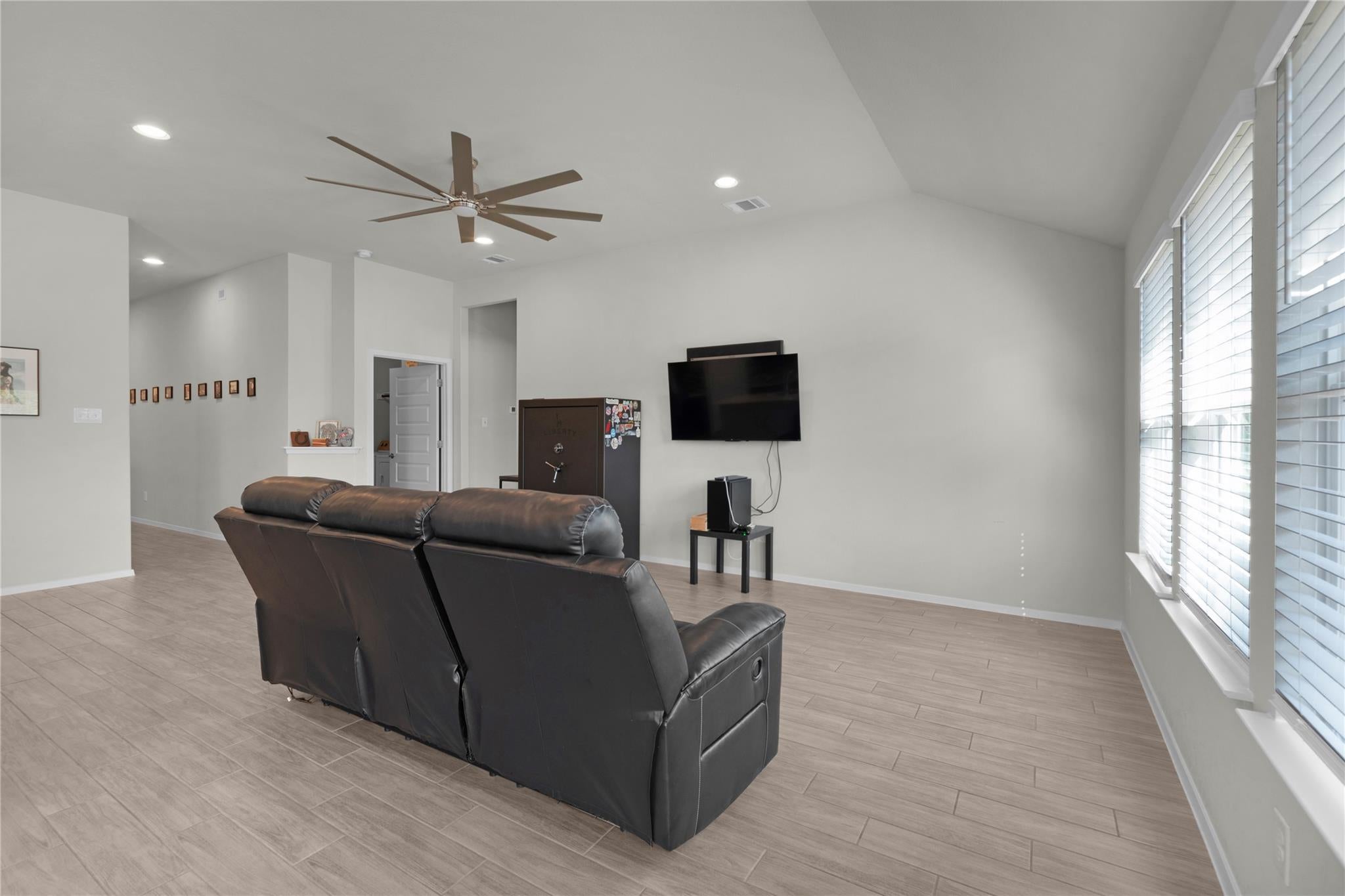 21408 Highland Lake DR