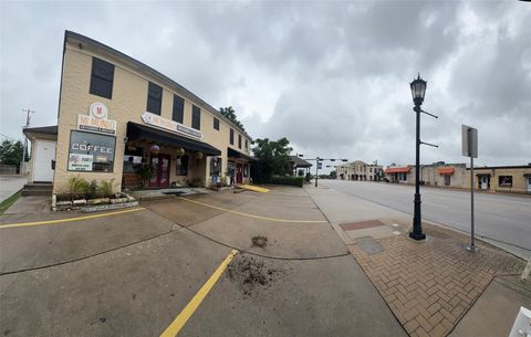 Photo of 106 S Mays ST #300, Round Rock, TX 78664 (MLS # 6530756)